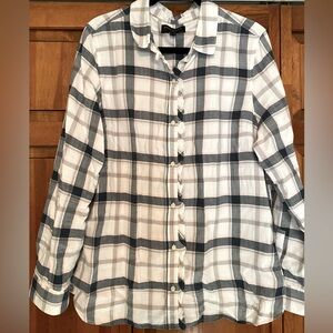 Women’s XL Banana Republic Flannel Button Down Top